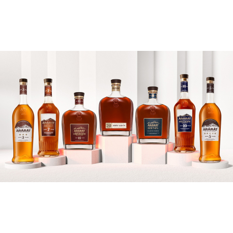 ARARAT BRANDY 5 ETOILES 5 ANS 0.7L +3 VERRES - PACK DE 6