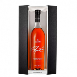 CHARLES AZNAVOUR 25 ANS - ARARAT BRANDY  0.7L